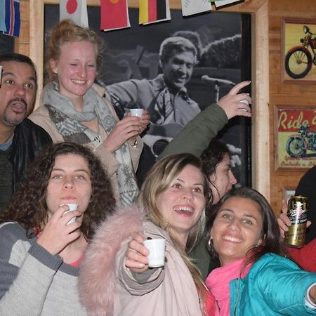 Hostel Internacional Мендоса Екстериор снимка